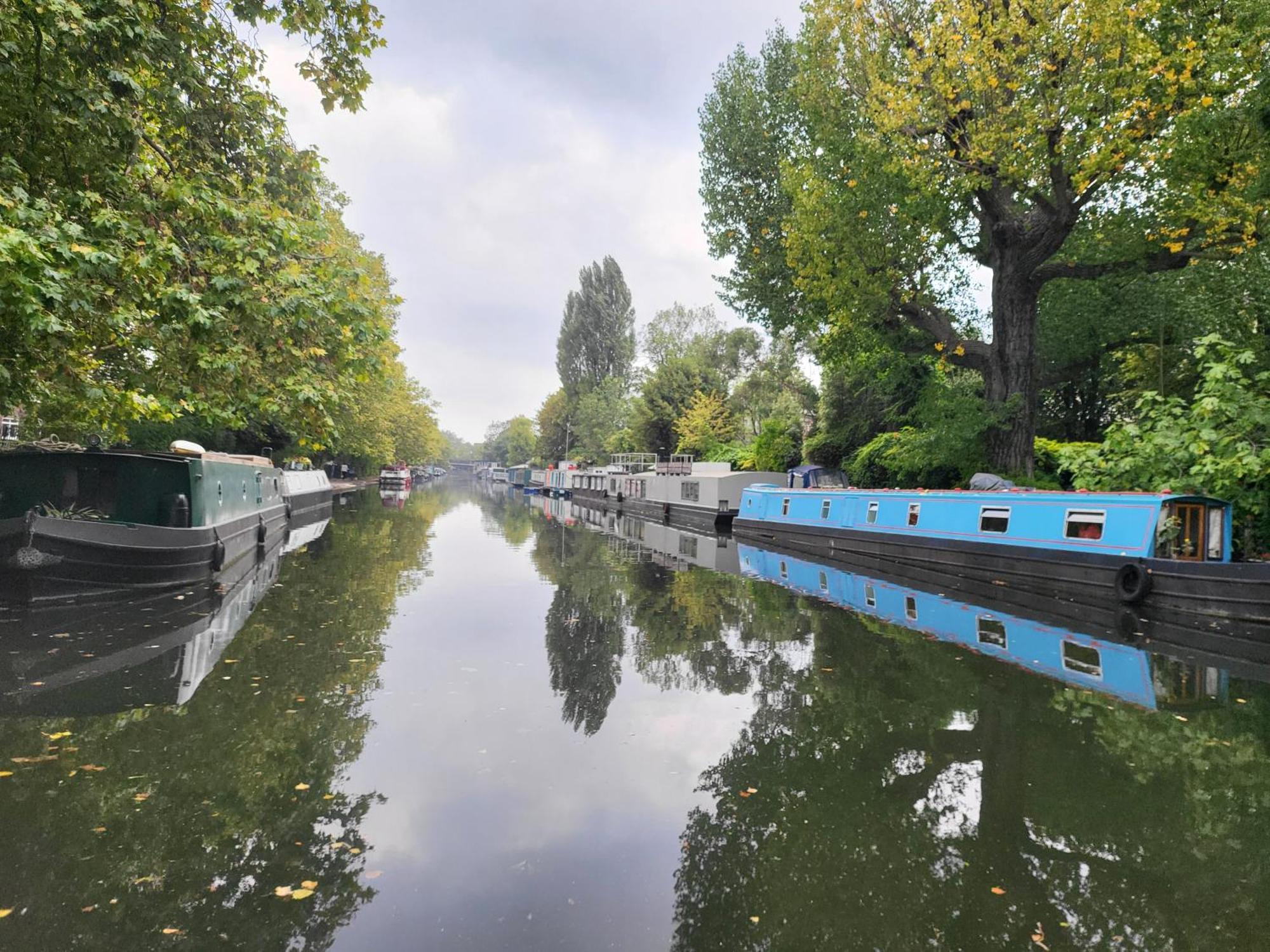 Lovely Canal Boat In Little Venice For Family & Friends Londra Exterior foto